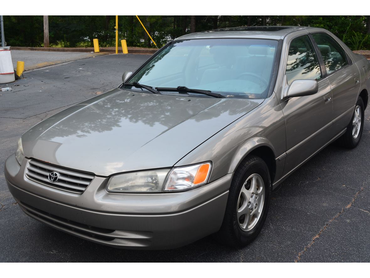 Toyota car 98 model