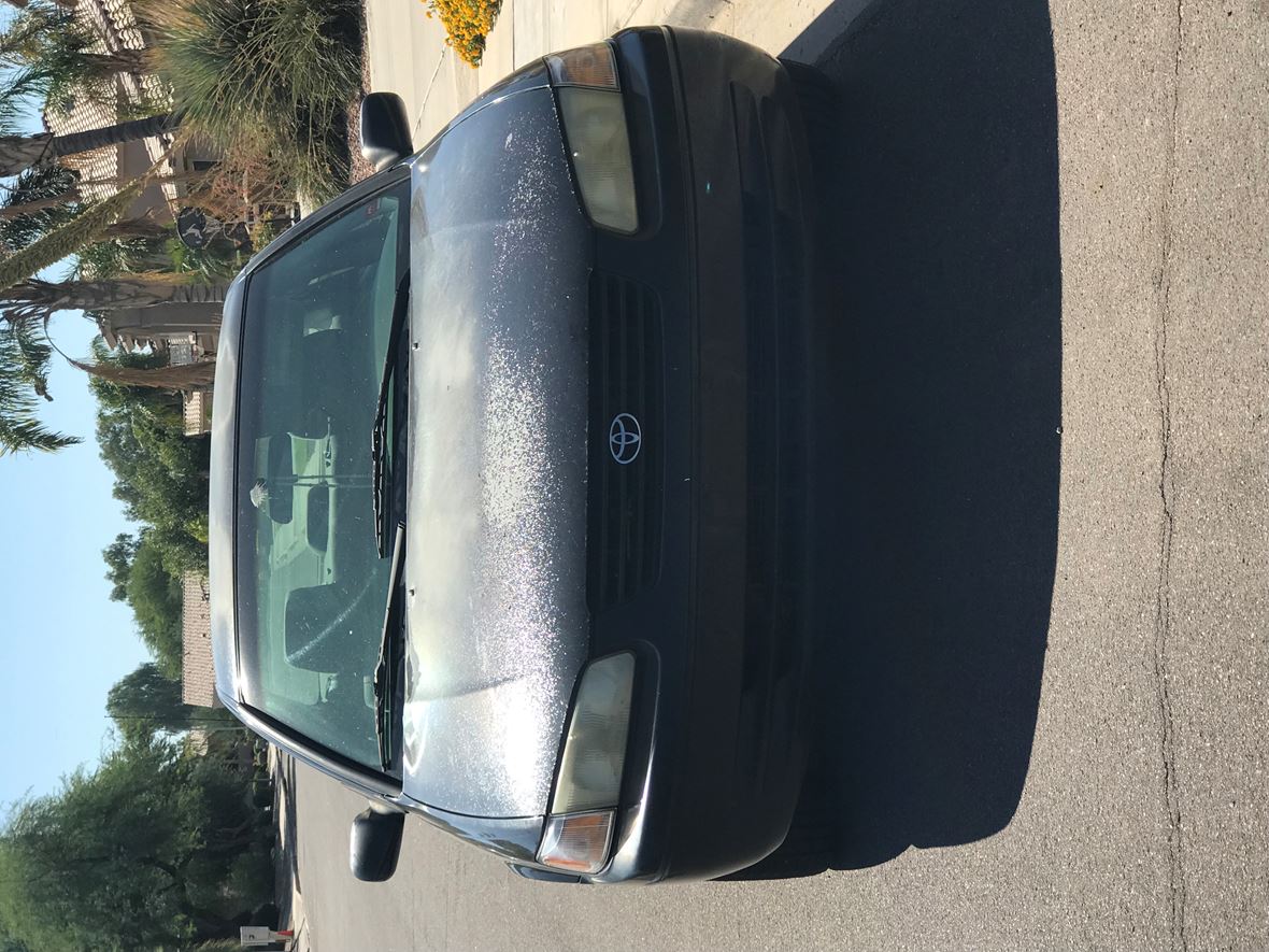 1998 Toyota Camry for sale by owner in Chandler