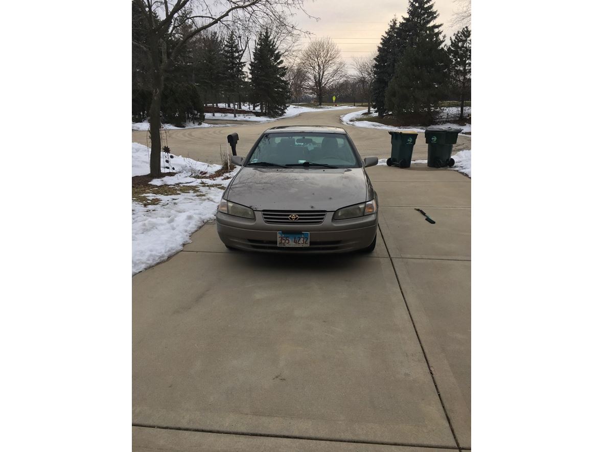 1999 Toyota Camry for sale by owner in Willowbrook