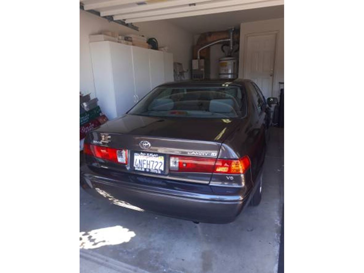 2000 Toyota Camry for sale by owner in Hayward