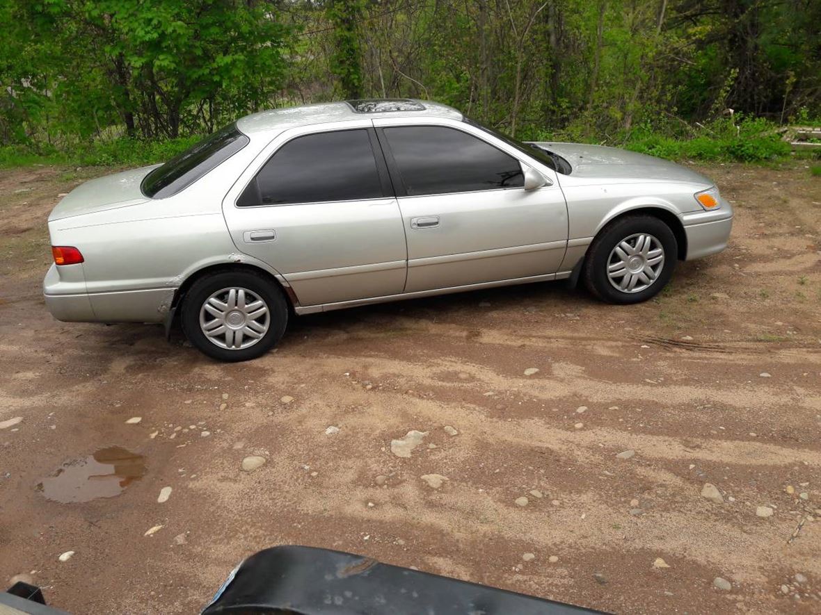 2001 Toyota Camry for sale by owner in Jamaica