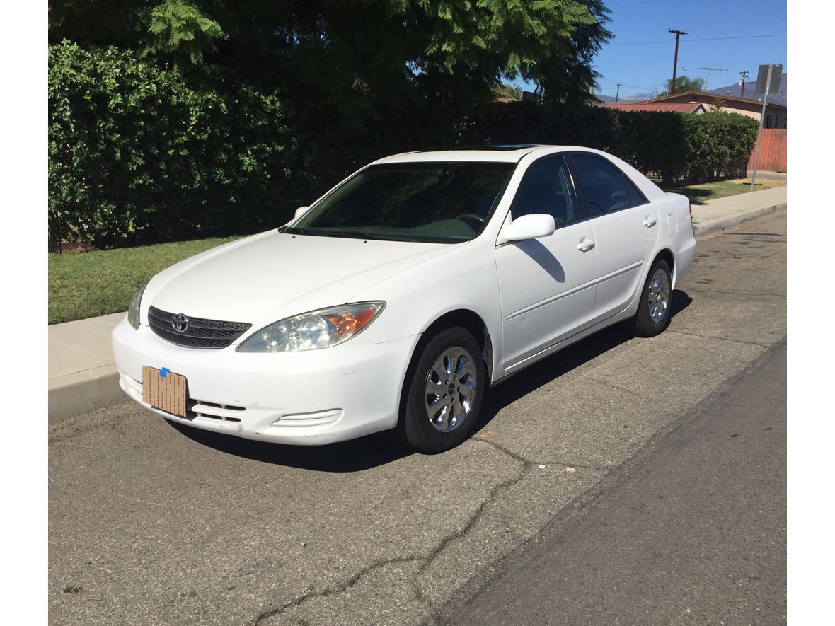 2002 Toyota Camry LE for sale by owner in Montclair