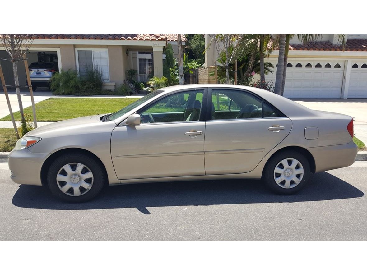 2003 Toyota Camry for sale by owner in Corona