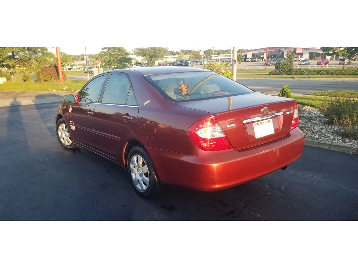 2004 Toyota Camry for sale by owner in Milwaukee