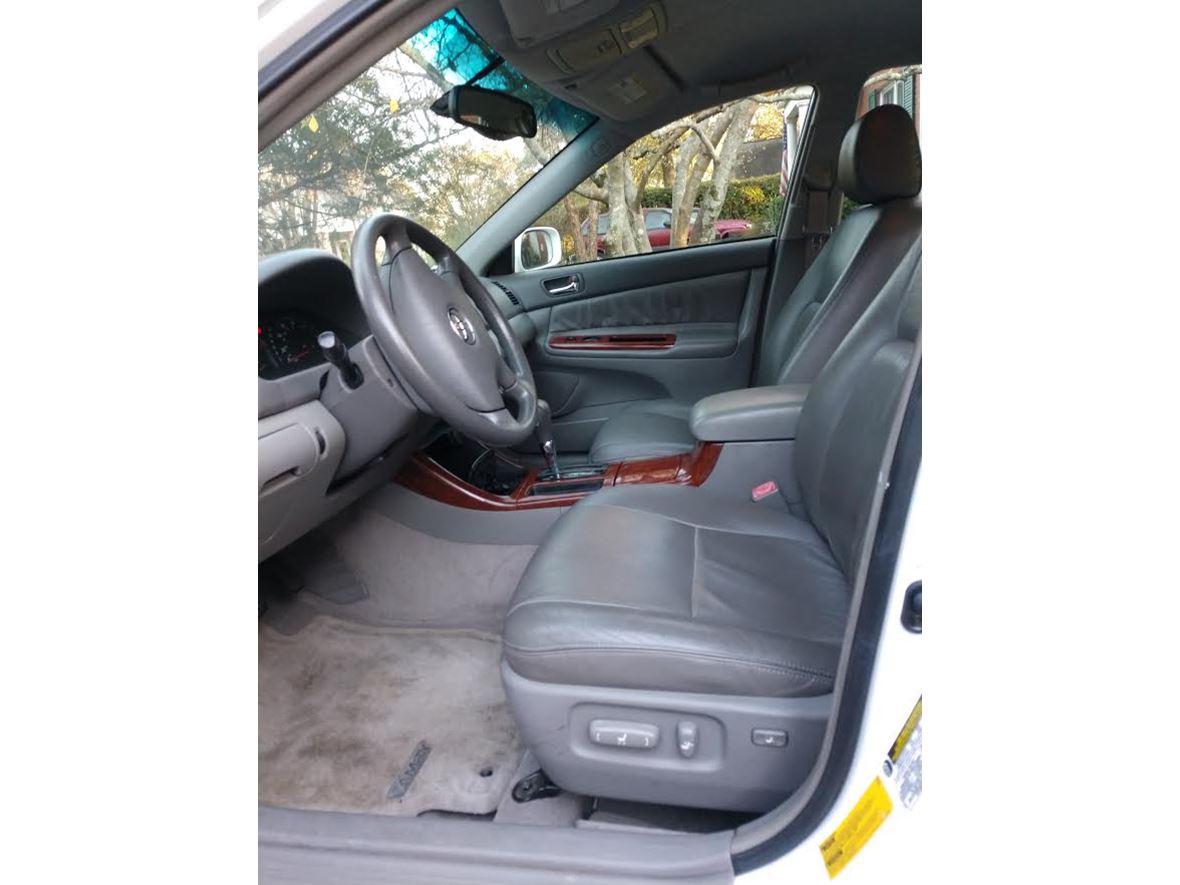 2004 Toyota Camry for sale by owner in Athens
