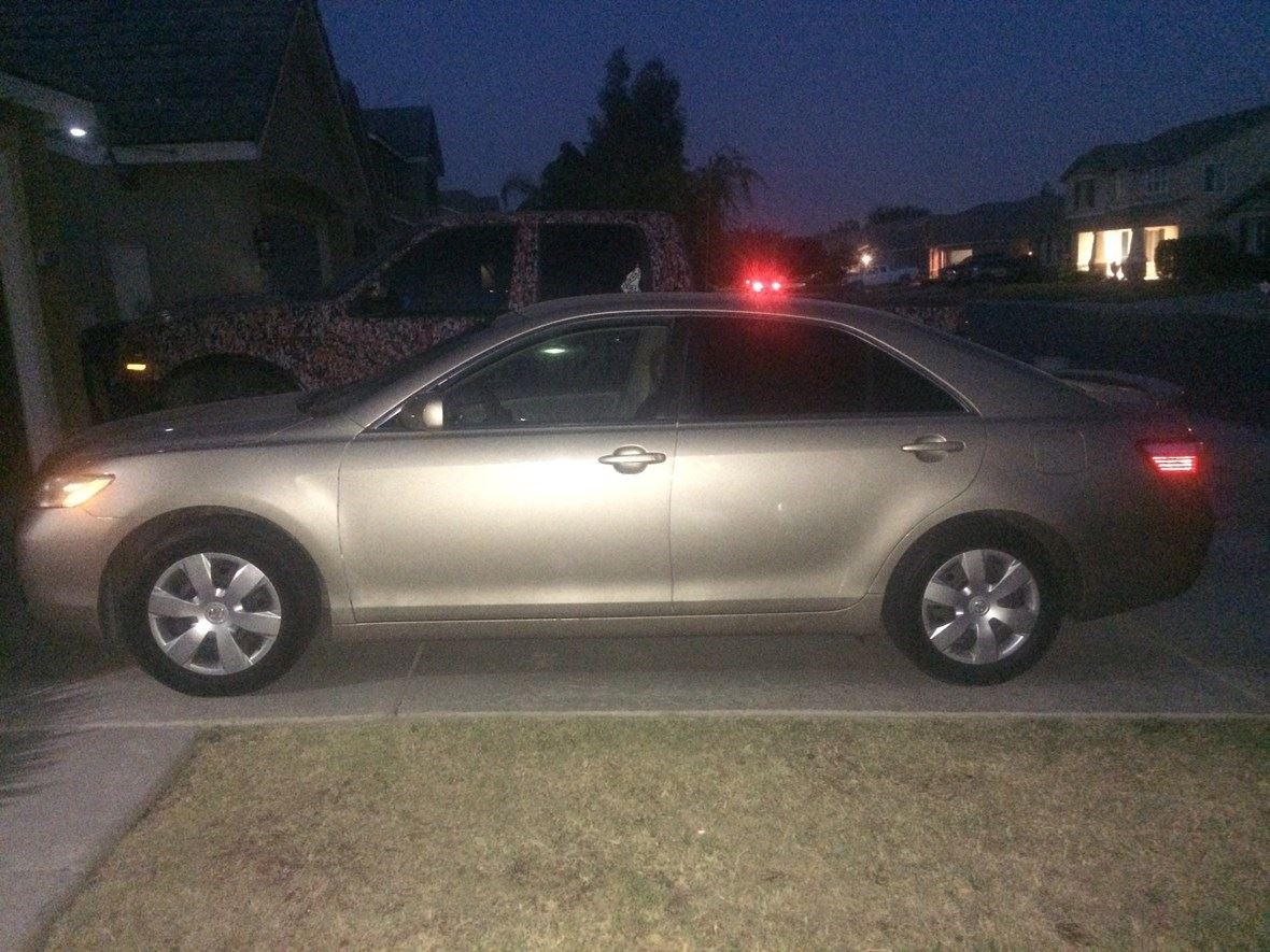 2007 Toyota Camry for sale by owner in Bakersfield