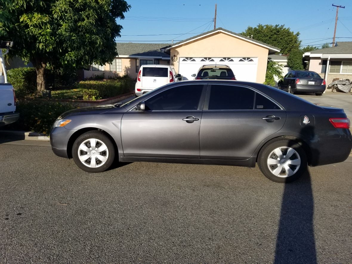 2009 Toyota Camry for sale by owner in Anaheim