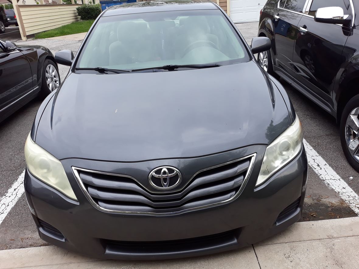 2010 Toyota Camry for sale by owner in Fort Wayne