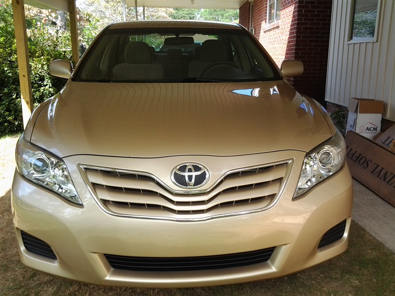 2011 Toyota Camry for sale by owner in CAYCE