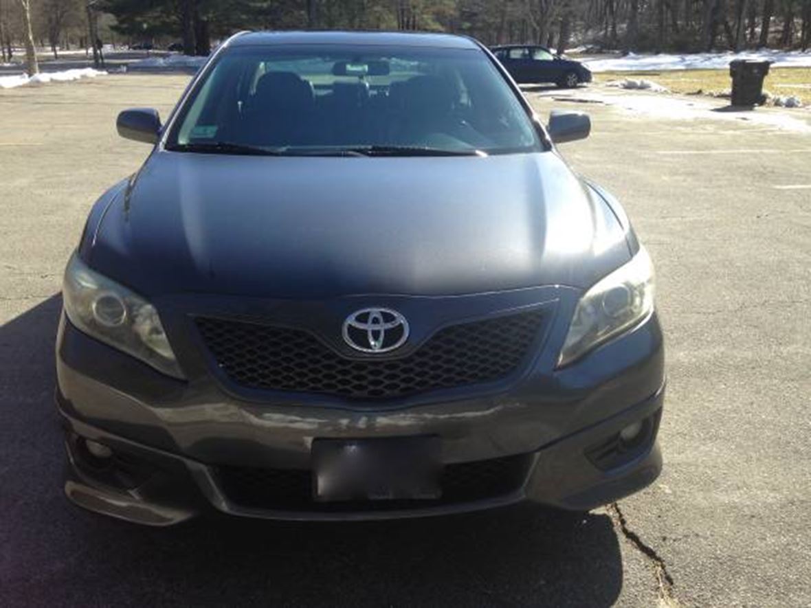 2011 Toyota Camry for sale by owner in Providence