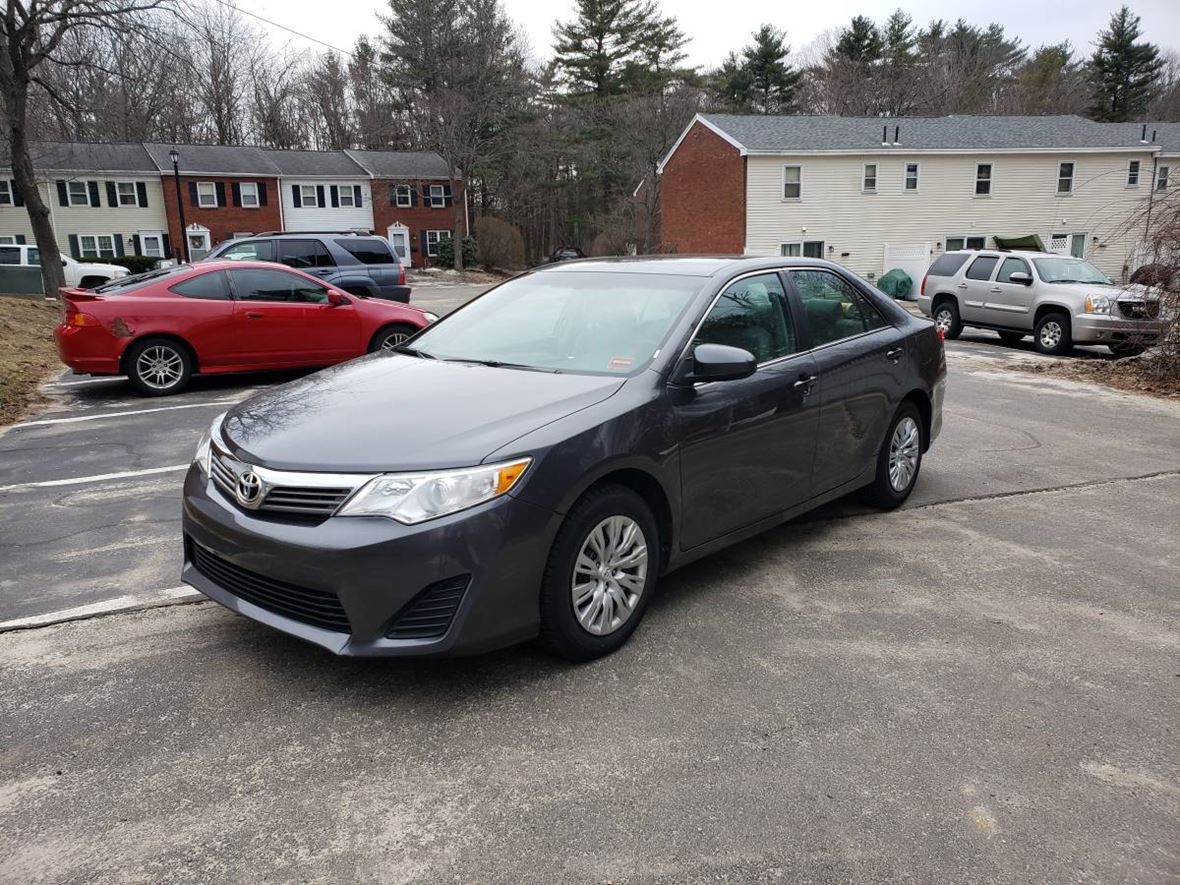 2013 Toyota Camry for sale by owner in Portland