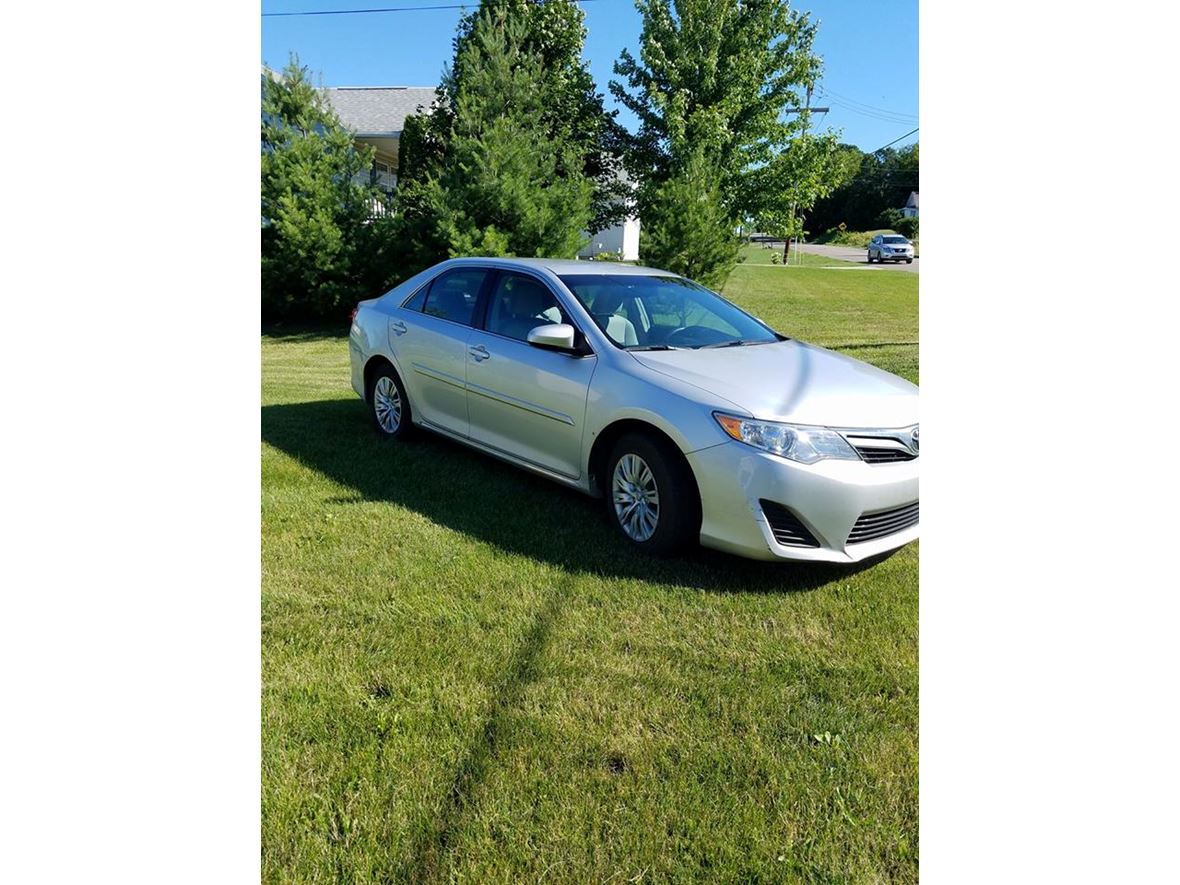 2014 Toyota Camry for sale by owner in Watervliet