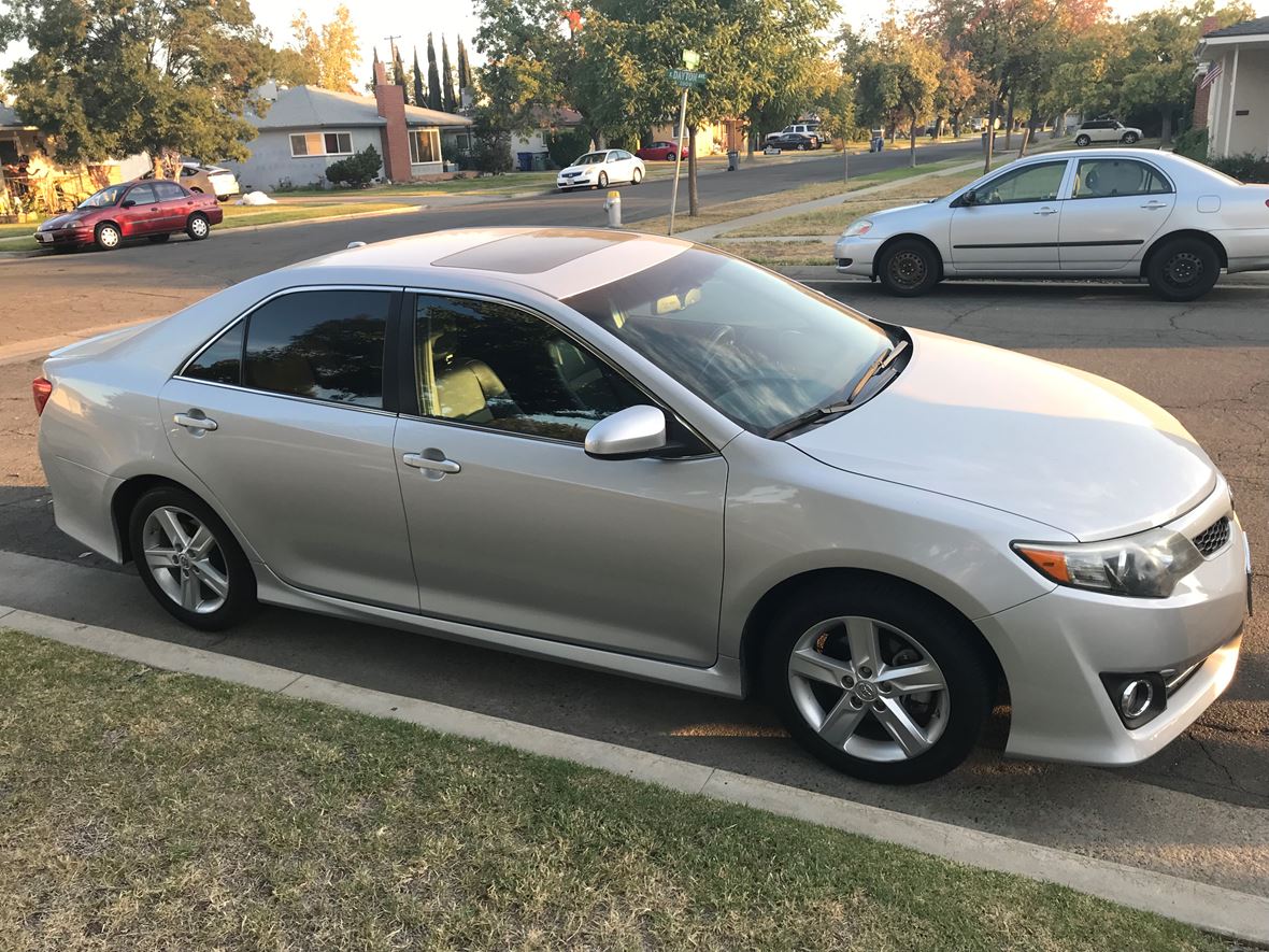 2014 Toyota Camry for Sale by Owner in Fresno, CA 93726