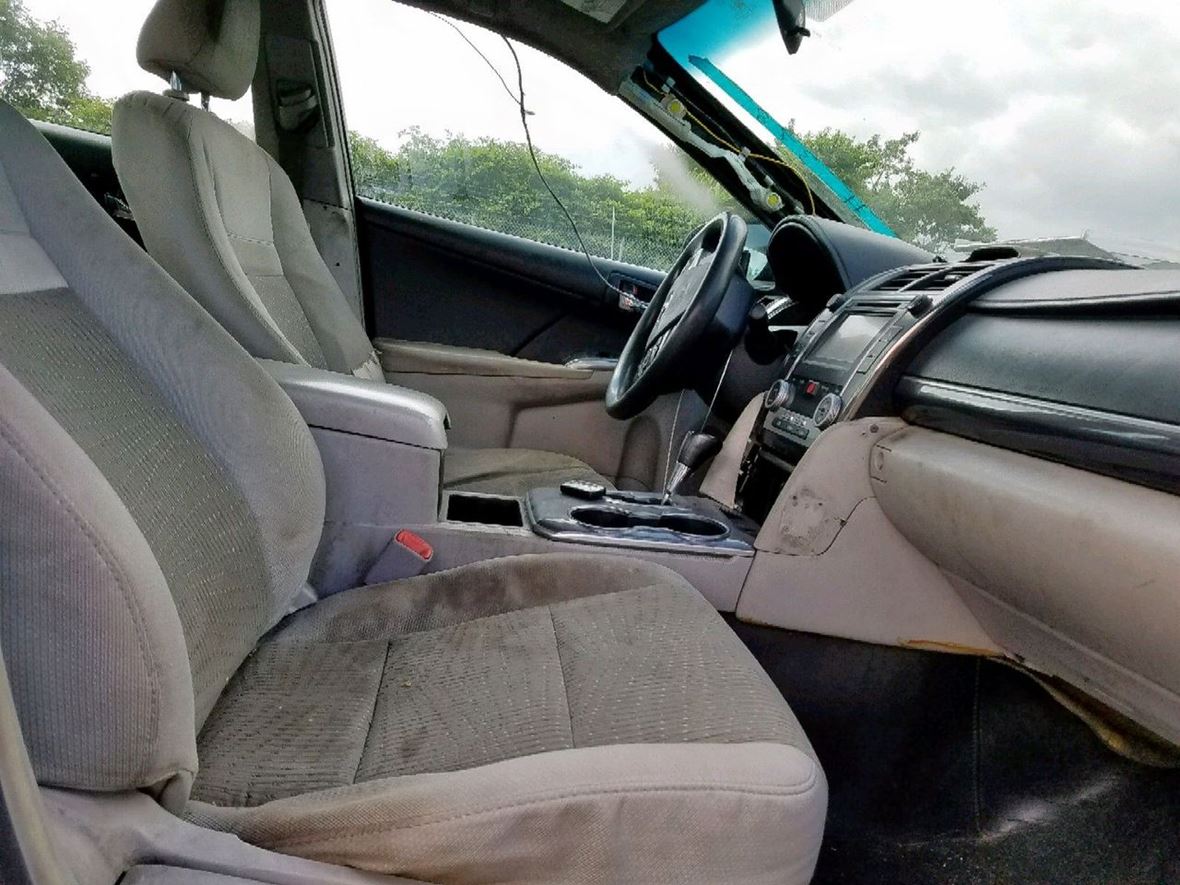 2014 Toyota Camry for Sale by Owner in Bagdad, KY 40003