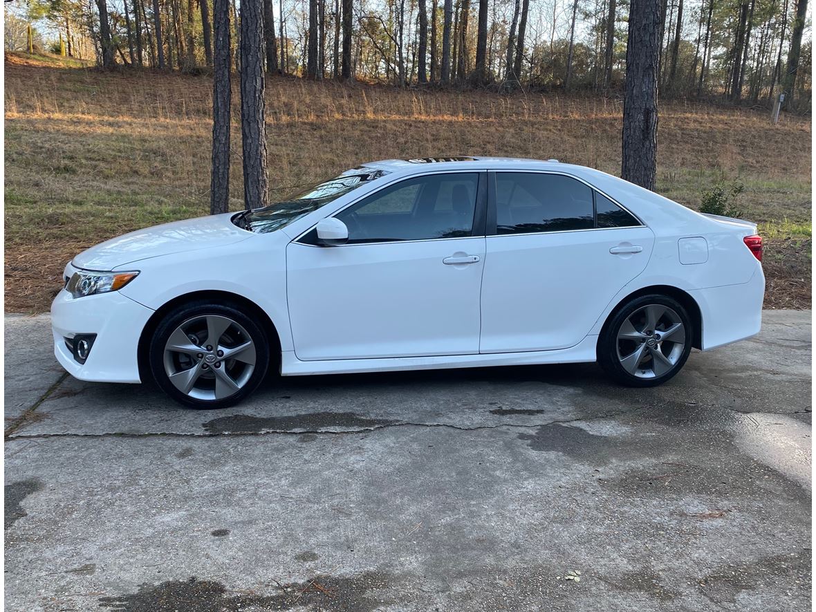 2014 Toyota Camry for sale by owner in Meridian