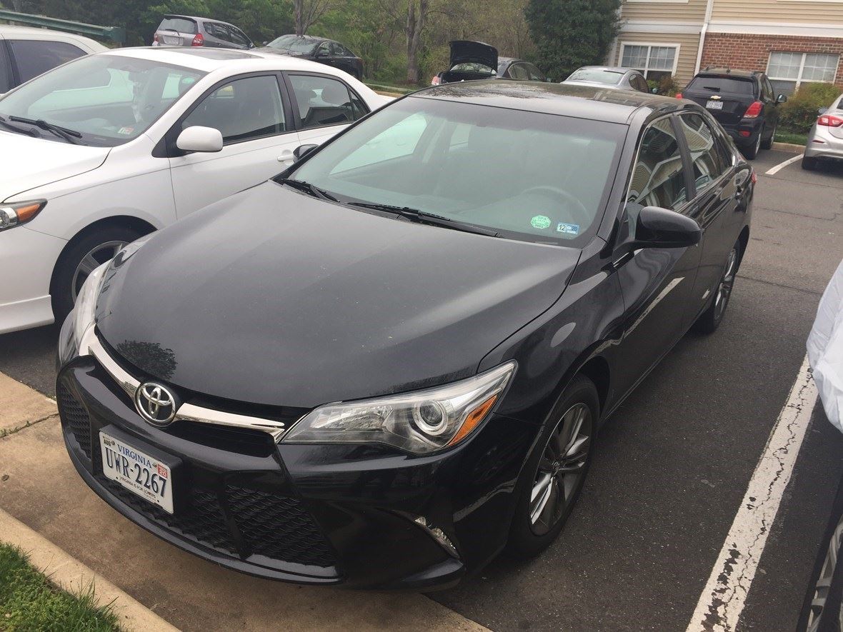 2015 Toyota Camry for sale by owner in Gainesville