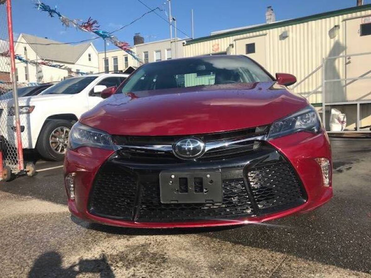 2015 Toyota Camry for sale by owner in Corona