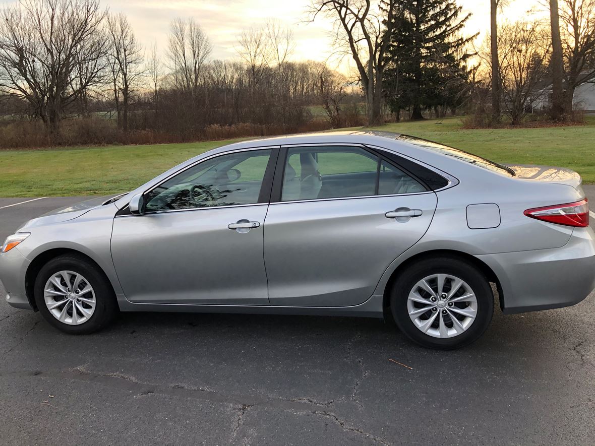2016 Toyota Camry for Sale by Owner in Watervliet, NY 12189