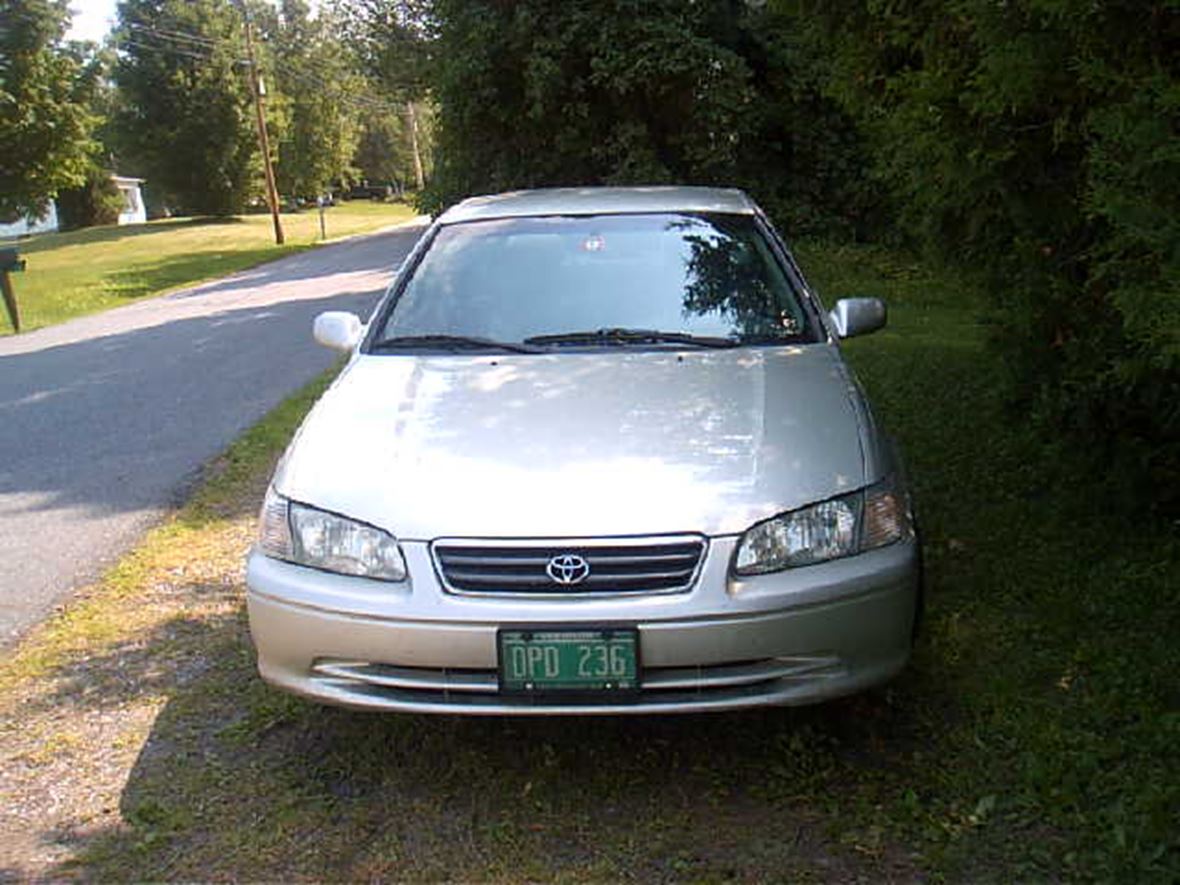 2001 Toyota Camry le for sale by owner in Barre