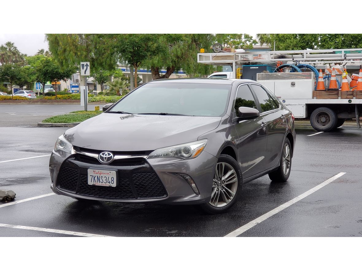 2015 Toyota Camry SE for sale by owner in Norco