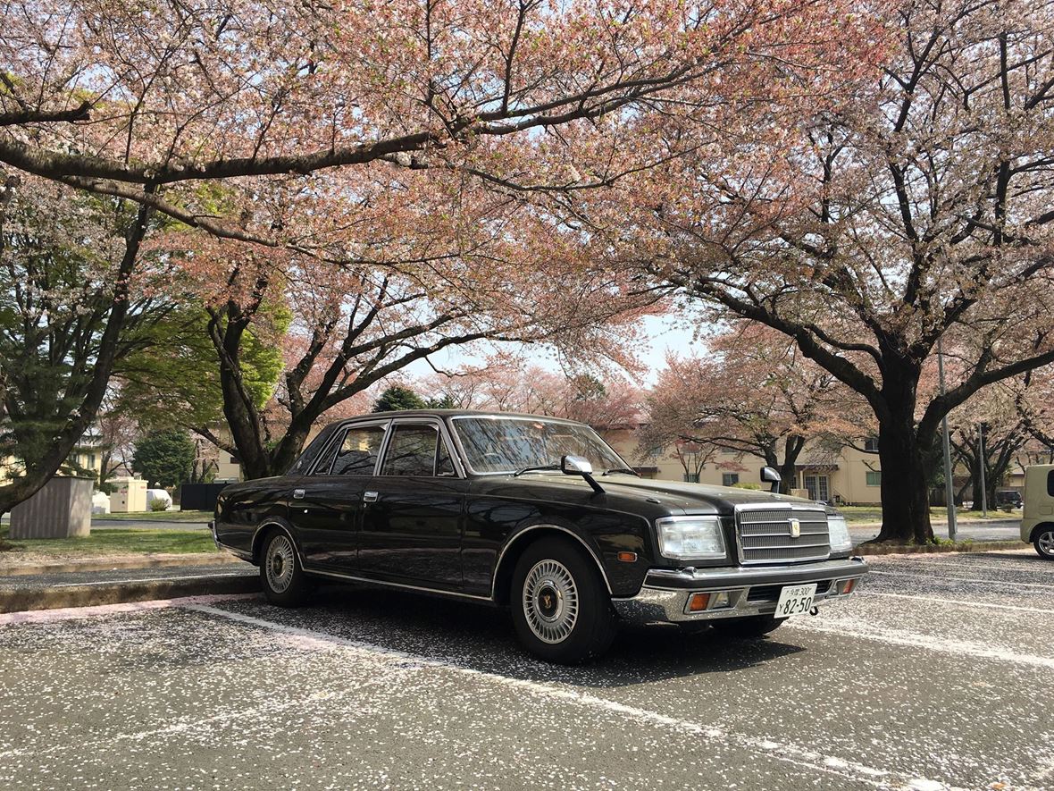 1993 Toyota Century for sale by owner in Tucson