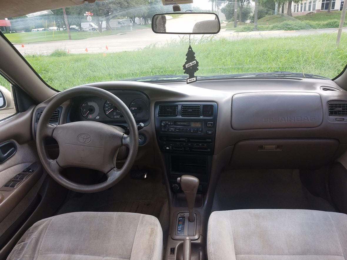 1995 Toyota Corolla for sale by owner in Dallas