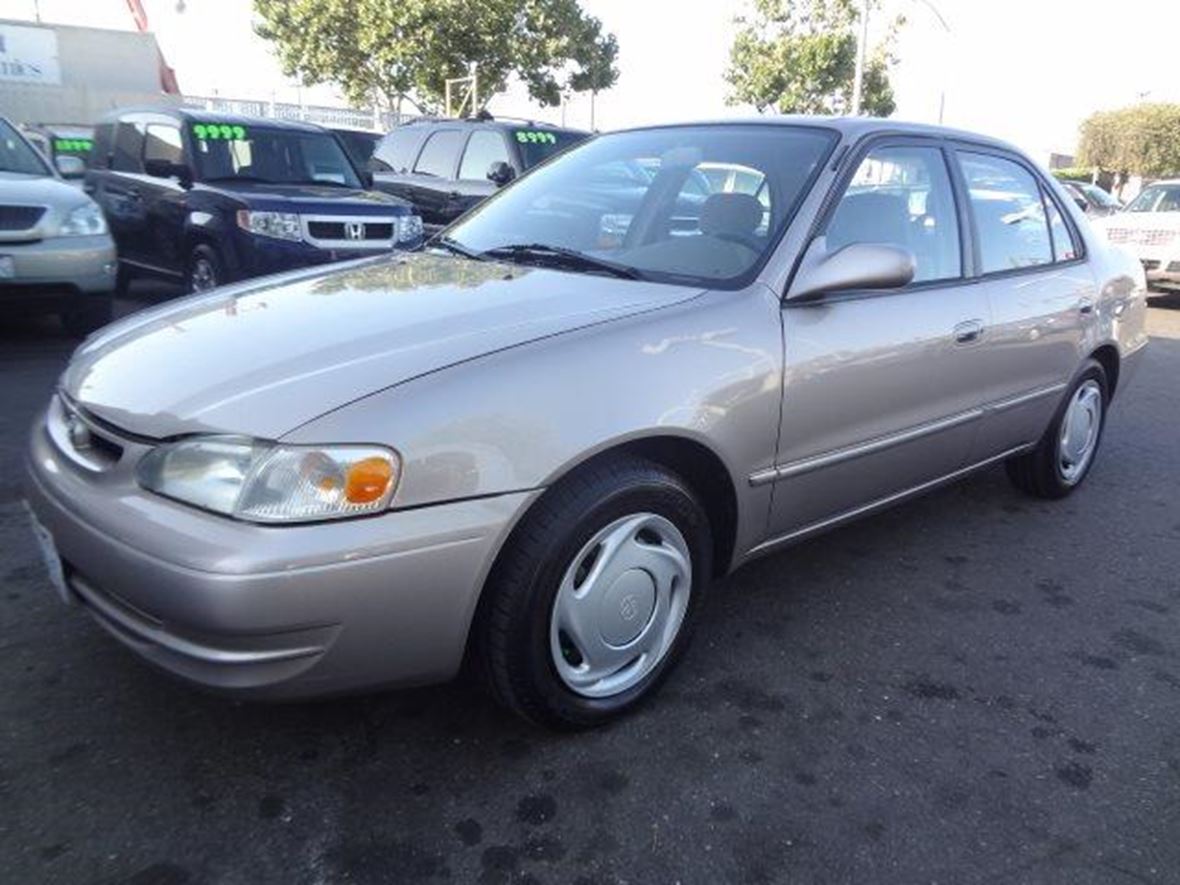 1998 Toyota Corolla for sale by owner in Casselberry
