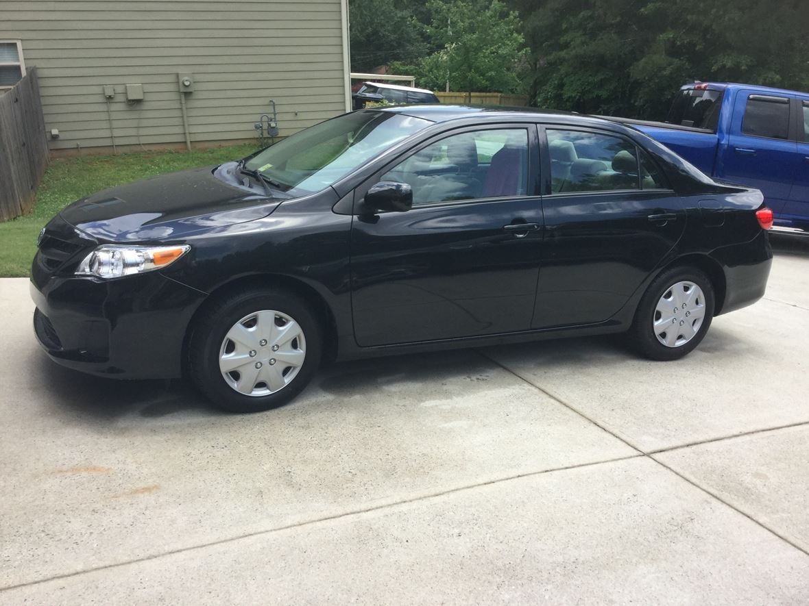 2011 Toyota Corolla for sale by owner in Kennesaw