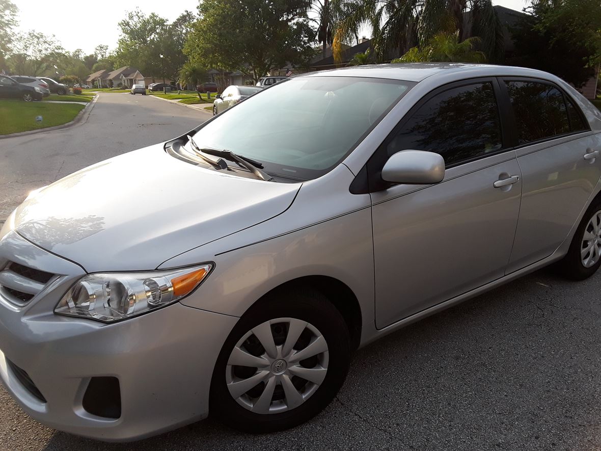 2011 Toyota Corolla for sale by owner in Jacksonville