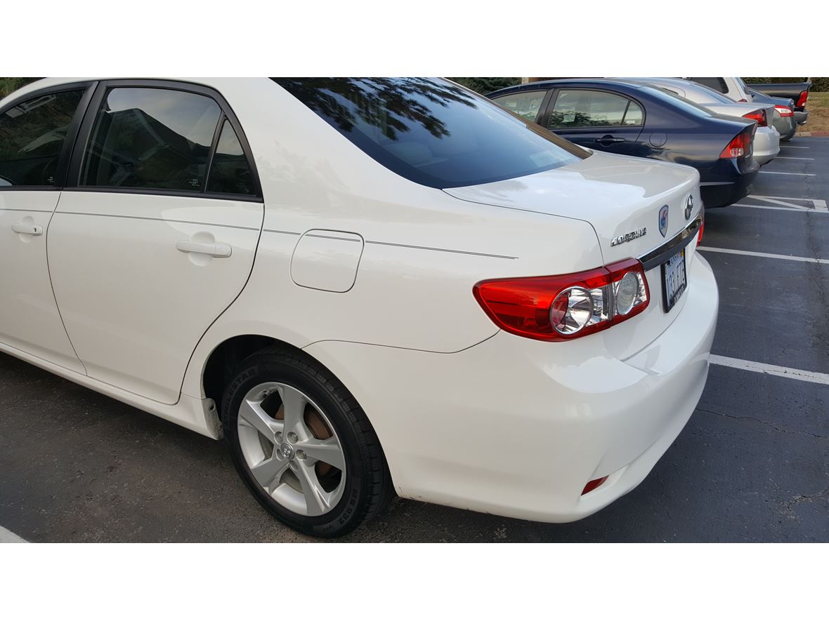 2012 Toyota Corolla for sale by owner in Overland Park