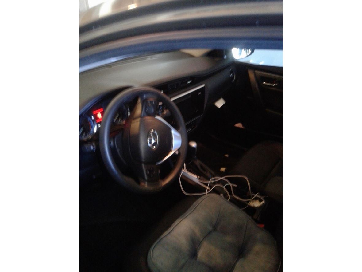 2017 Toyota Corolla Private Car Sale in Riverbank, CA 95367