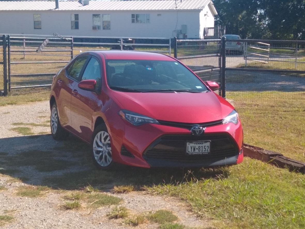 2018 Toyota Corolla LE for sale by owner in Sherman