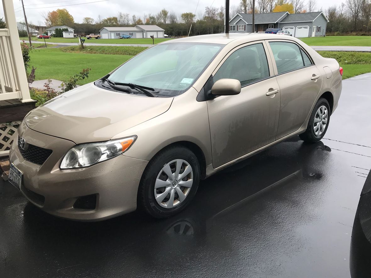2009 Toyota Corolla LE for sale by owner in Auburn