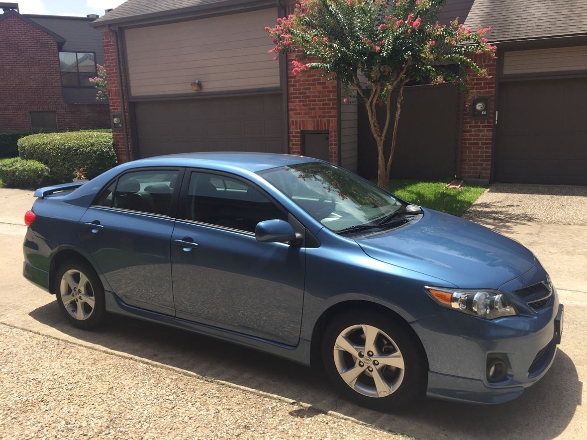 2013 Toyota Corolla S for sale by owner in Houston