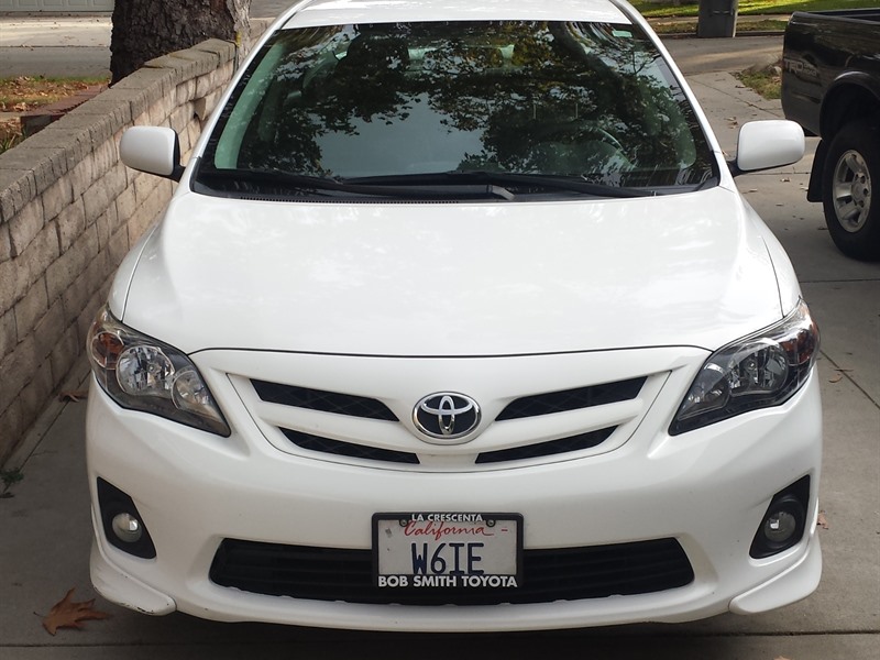 2011 Toyota Corolla Sport for sale by owner in GLENDALE