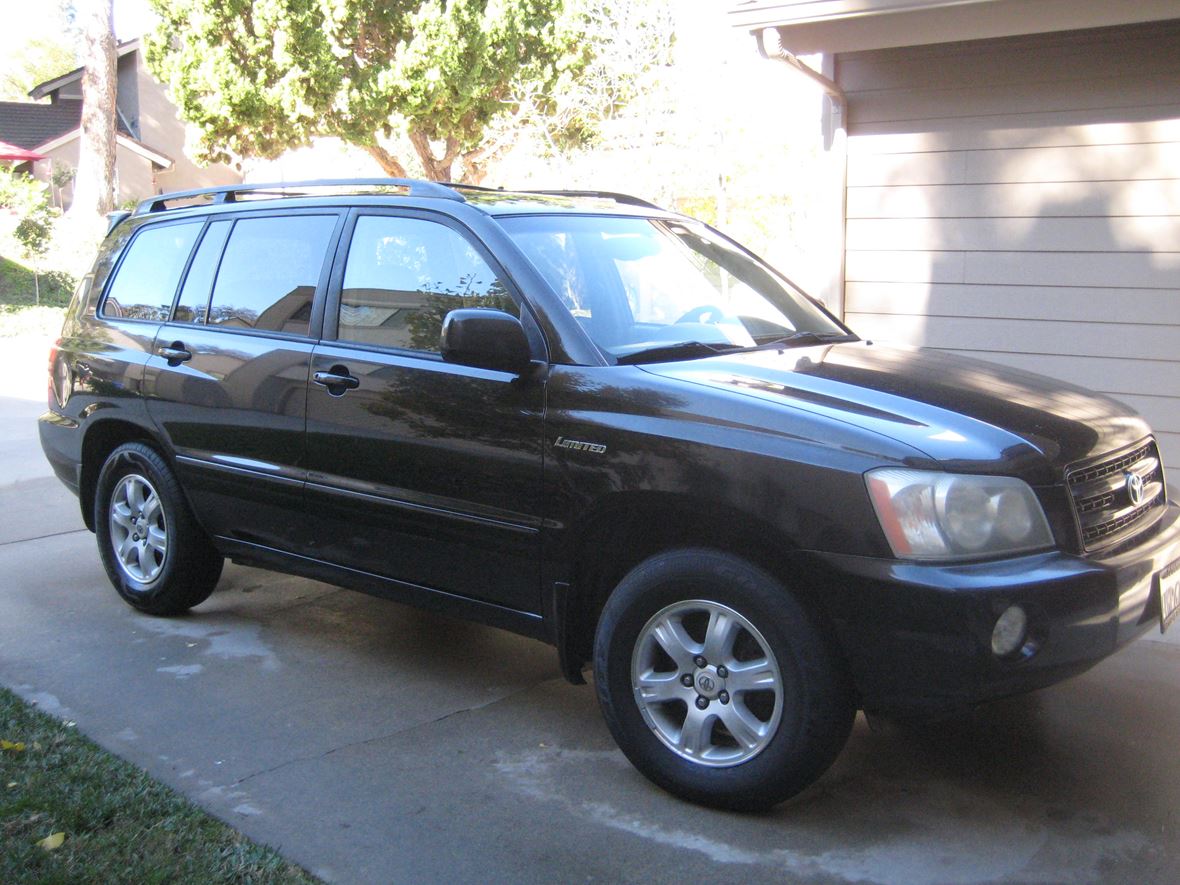 2002 Toyota Highlander for sale by owner in San Diego