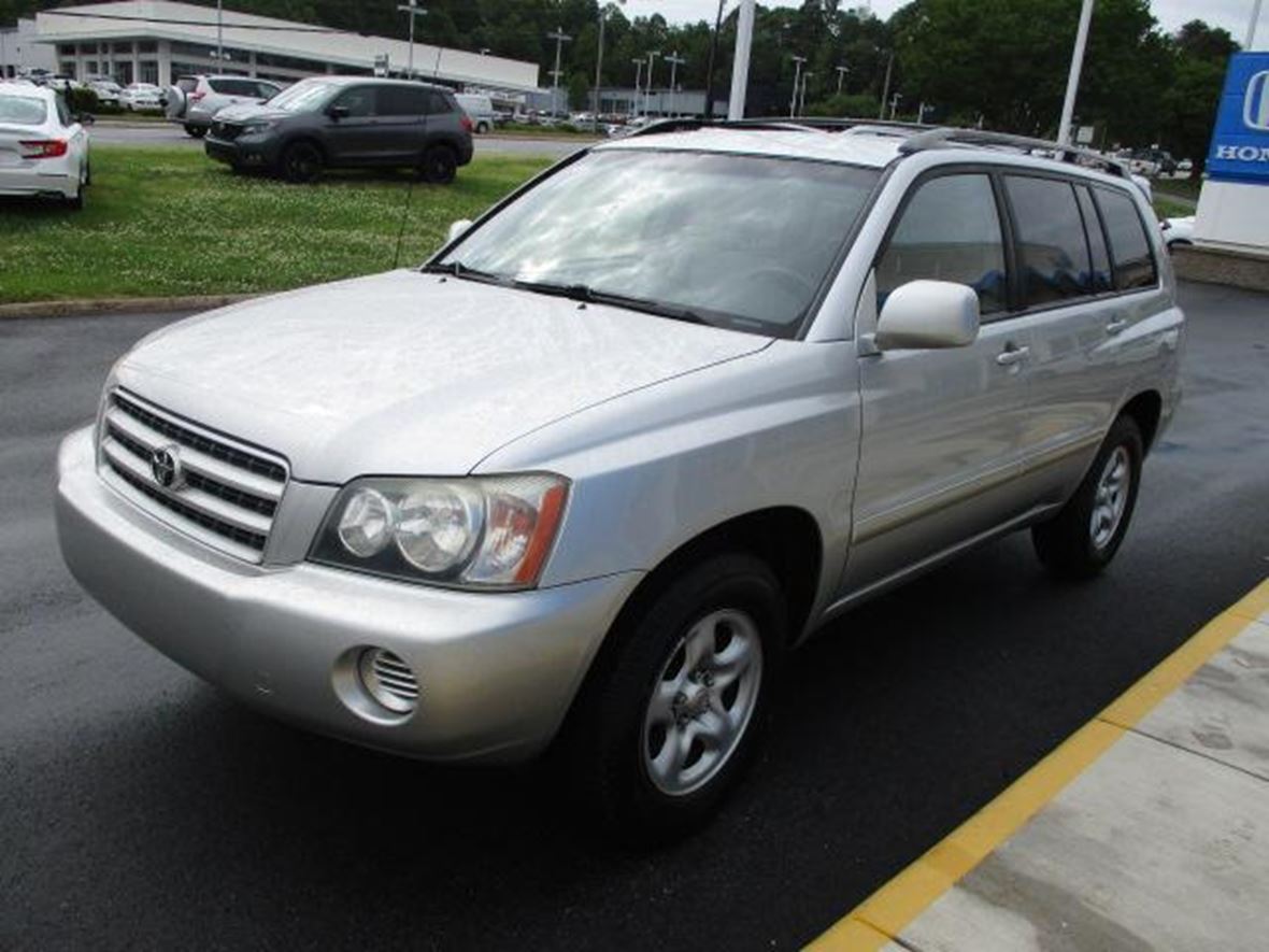 2003 Toyota Highlander for sale by owner in Greensboro