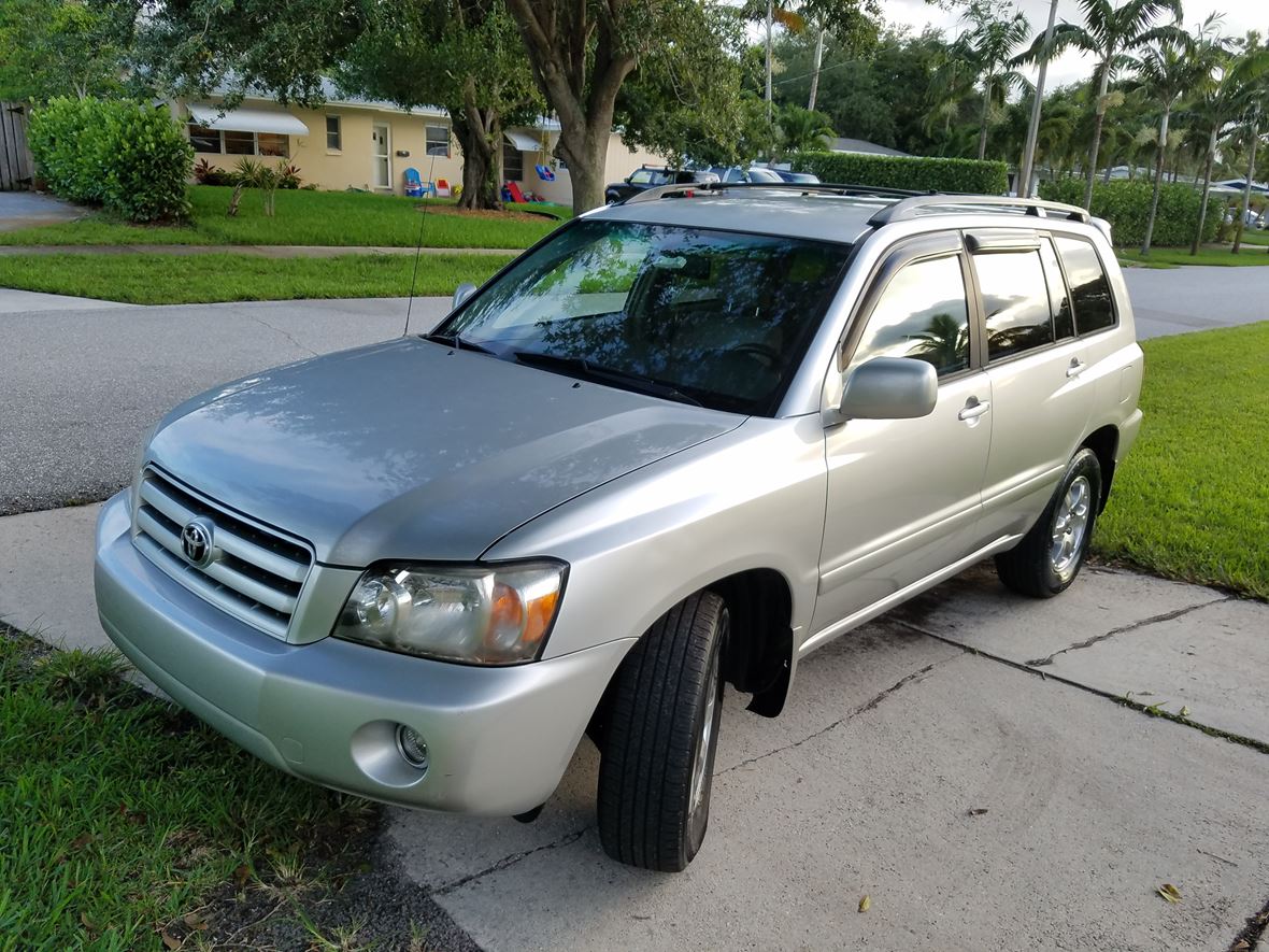 2006 Toyota Highlander for sale by owner in North Palm Beach