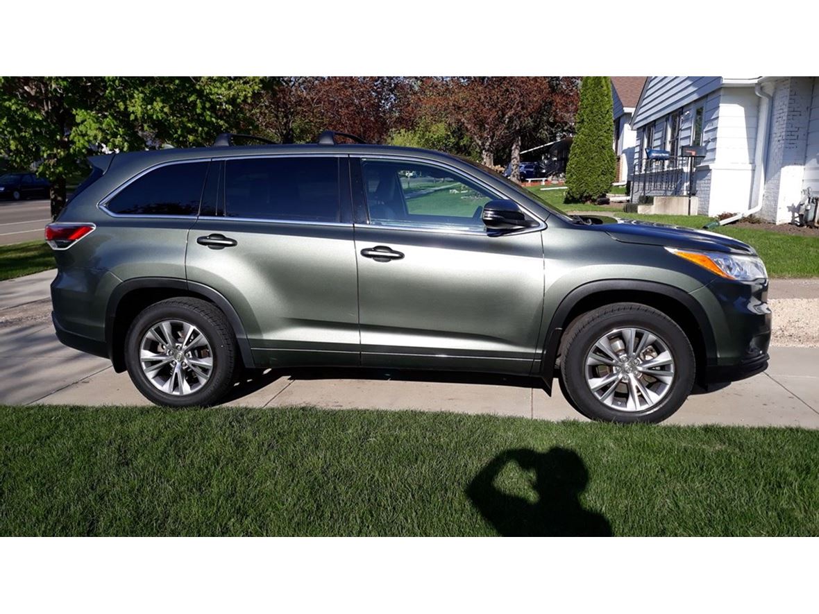 2014 Toyota Highlander for sale by owner in Saint Paul