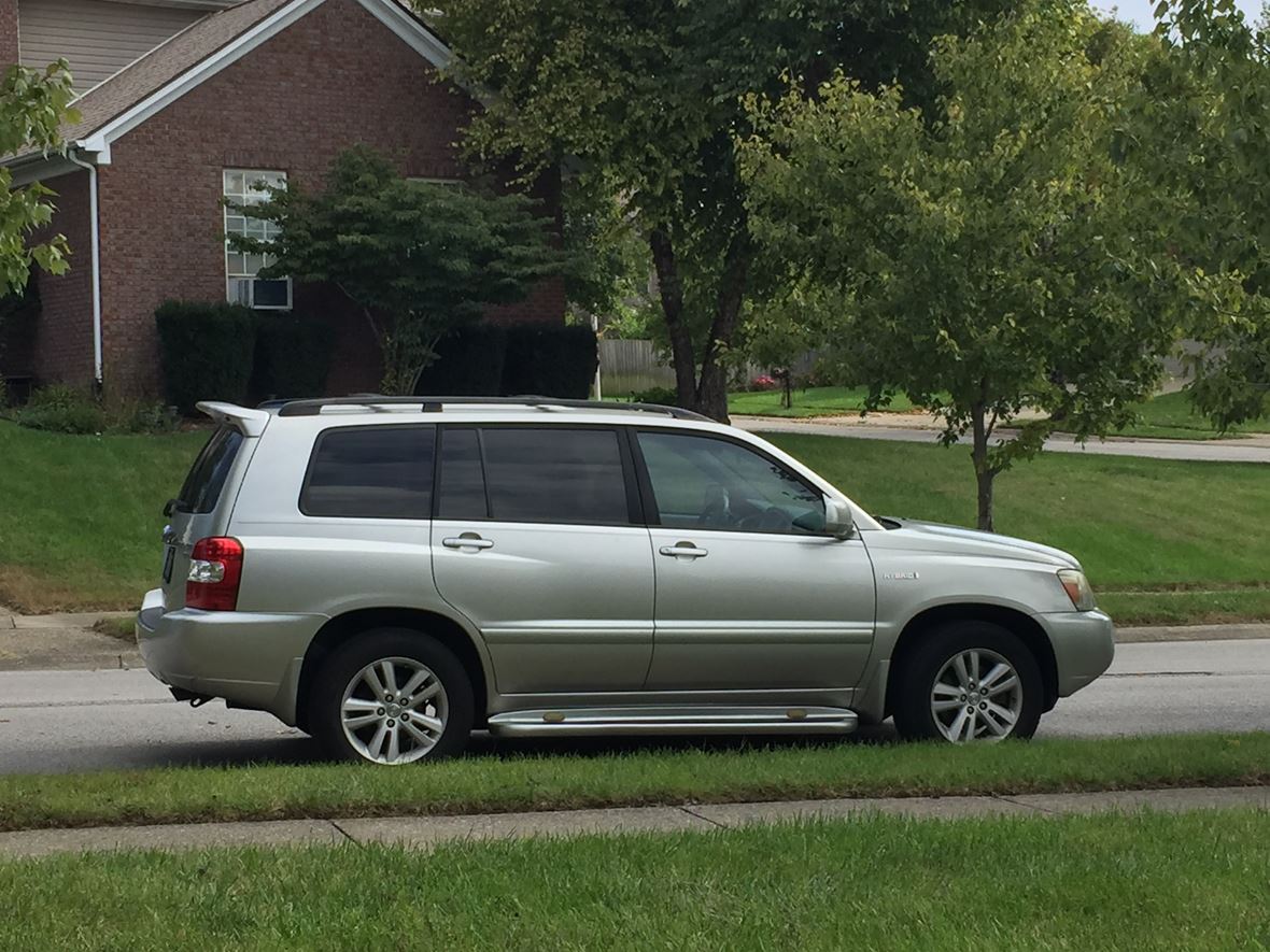 2006 Toyota Highlander Hybrid for sale by owner in Lexington