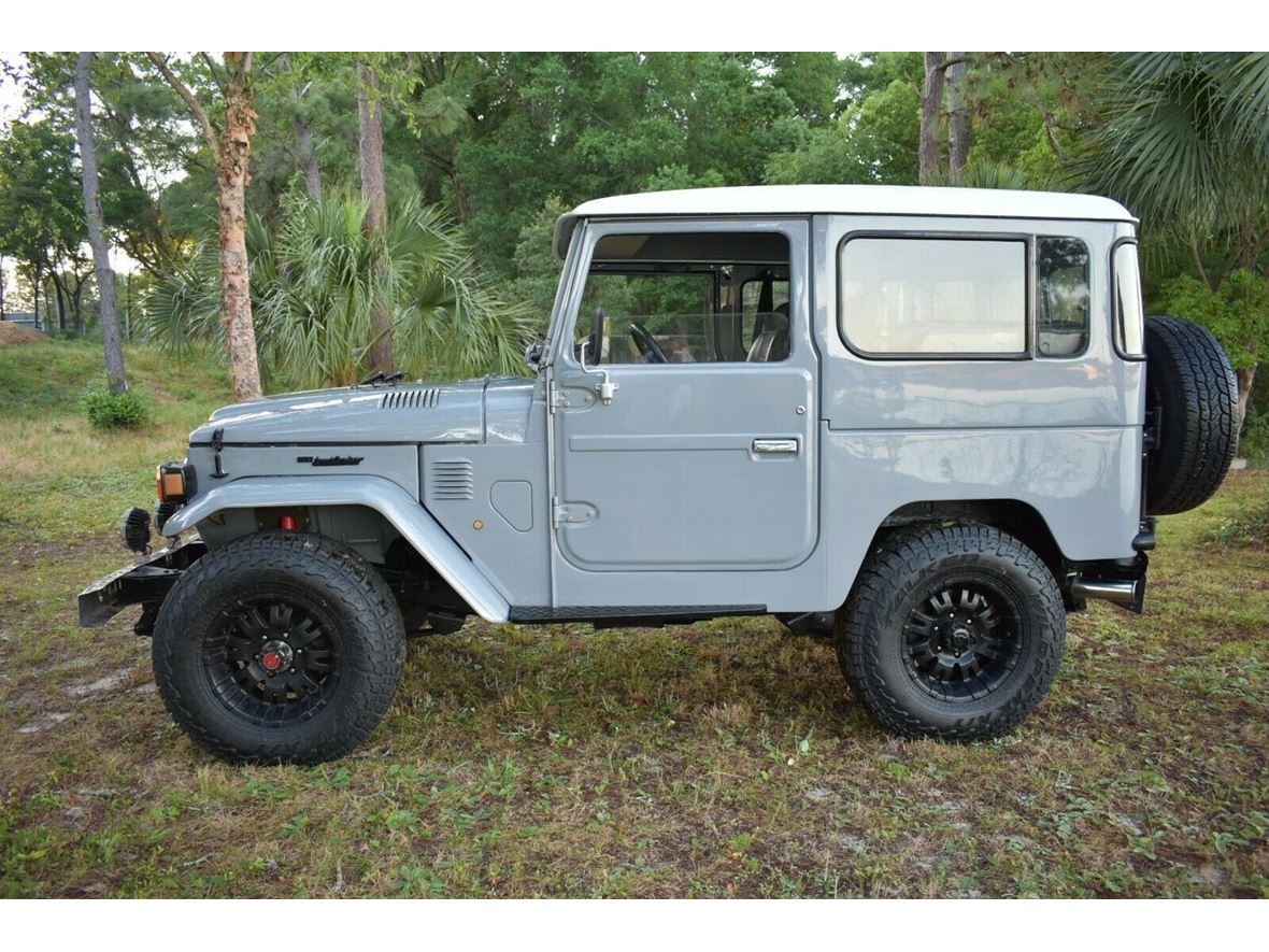 1984 Toyota Land Cruiser for sale by owner in Boca Raton