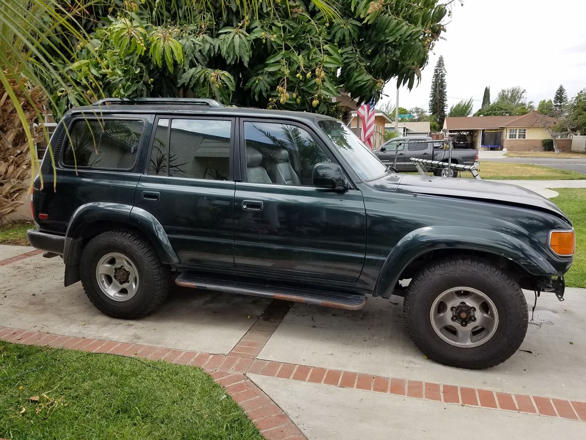 1993 Toyota Land Cruiser for sale by owner in Pico Rivera