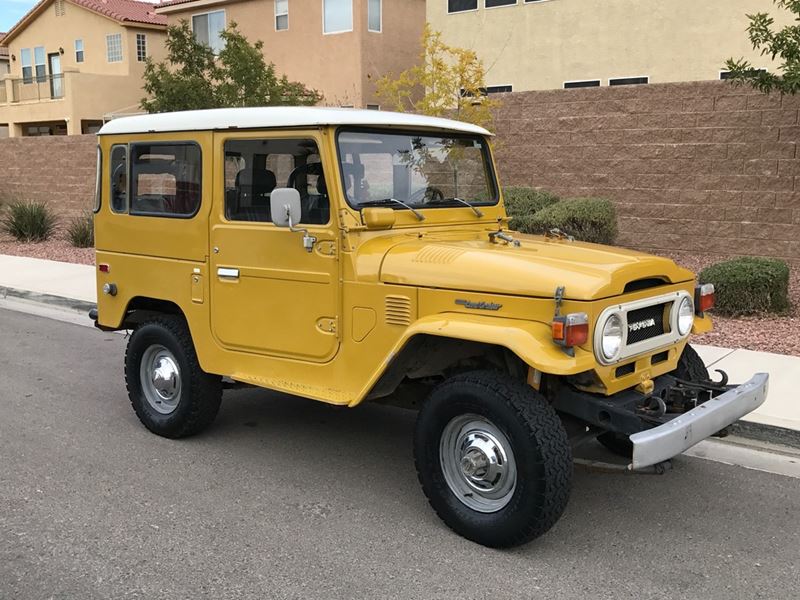 1977 Toyota Land Cruiser FJ40 for sale by owner in Las Vegas