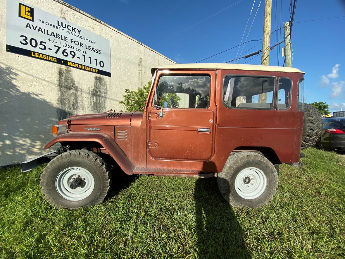 1980 Toyota Land Cruiser fj40 for sale by owner in Miami
