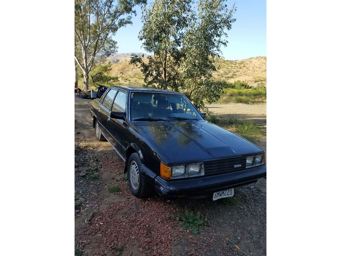 1984 Toyota Legend for sale by owner in Los Angeles