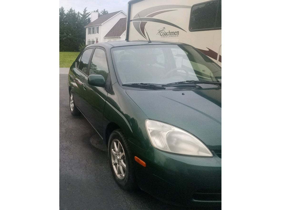 2002 Toyota Prius for sale by owner in Fishersville