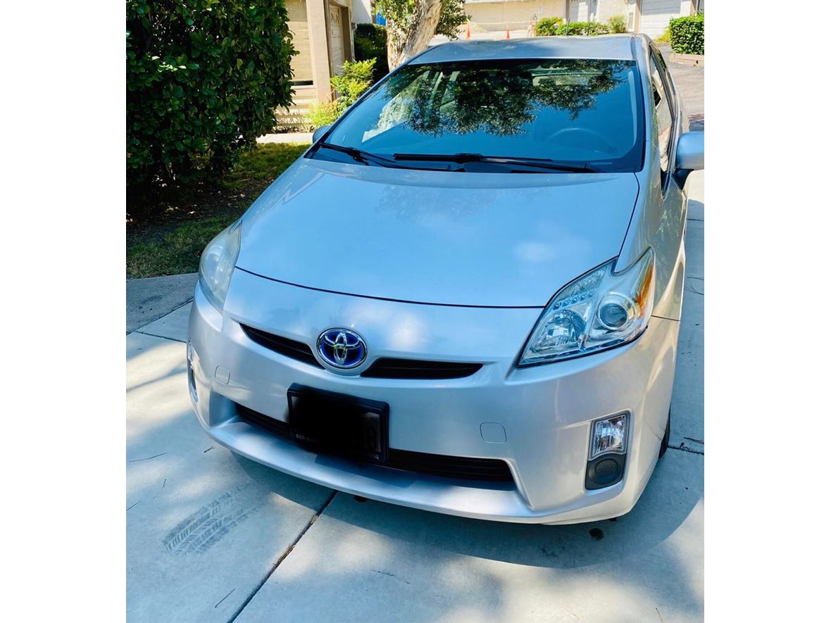 2010 Toyota Prius for sale by owner in La Mesa