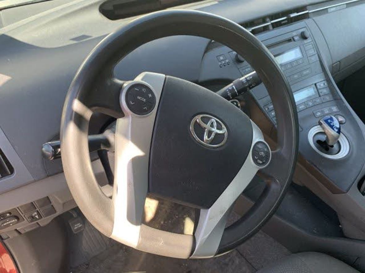 2010 Toyota Prius for sale by owner in West Palm Beach