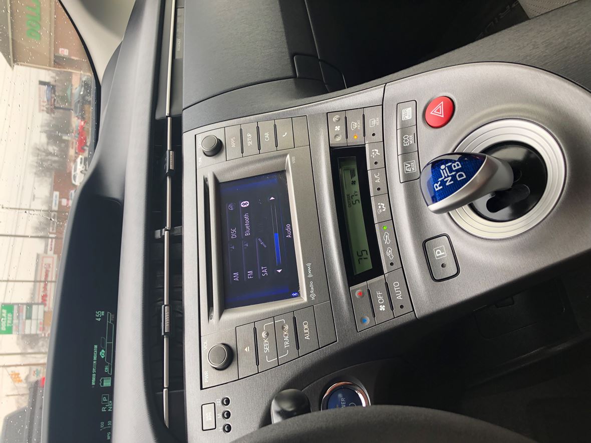 2013 Toyota Prius for Sale by Owner in Indianapolis, IN 46217