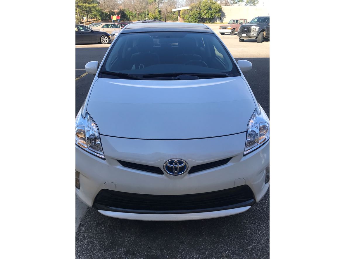 2015 Toyota Prius for sale by owner in Memphis